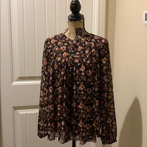 Beautiful Floral Loft Blouse